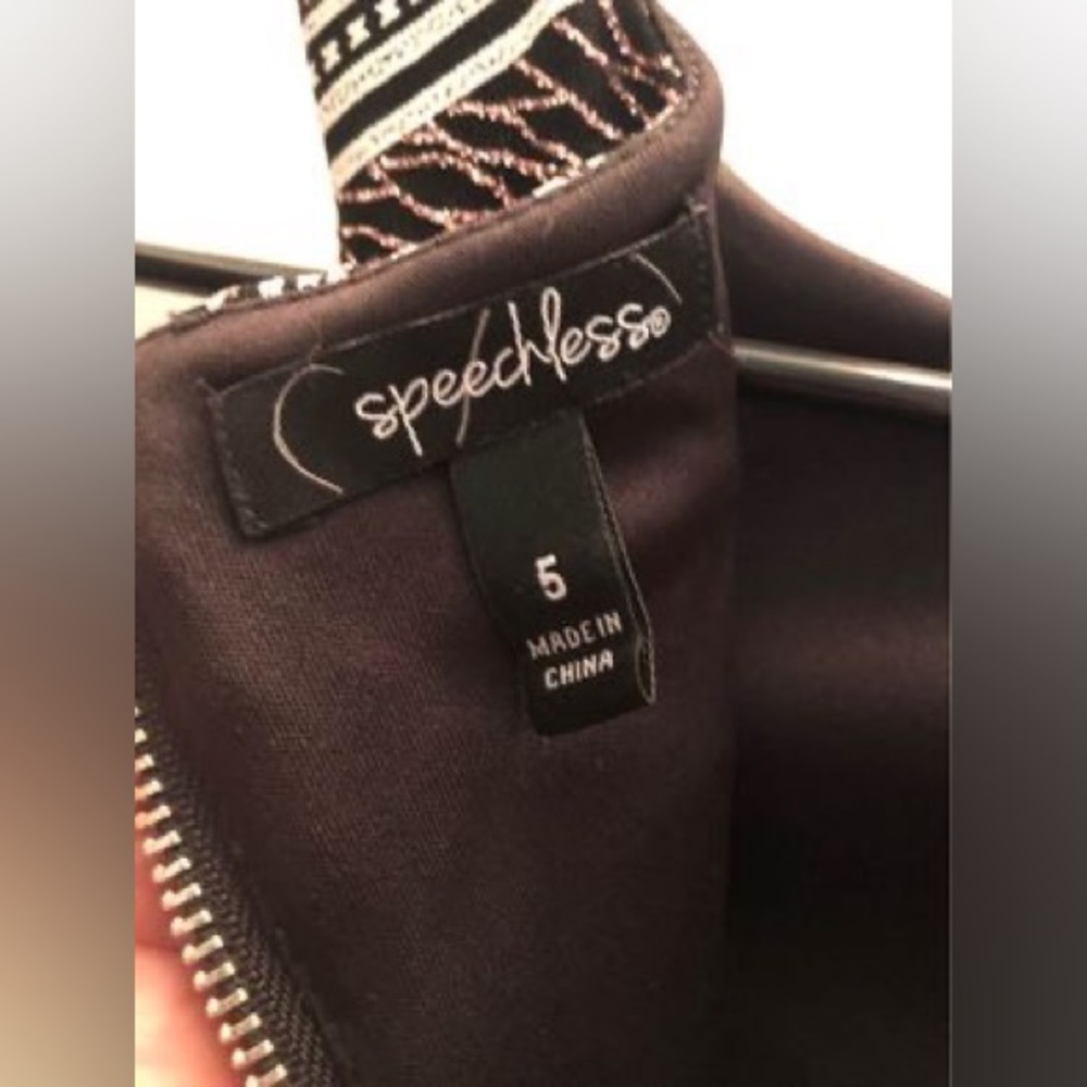 Speechless brand bodycon black dress with a glitter-accented print - Picture 4 of 4
